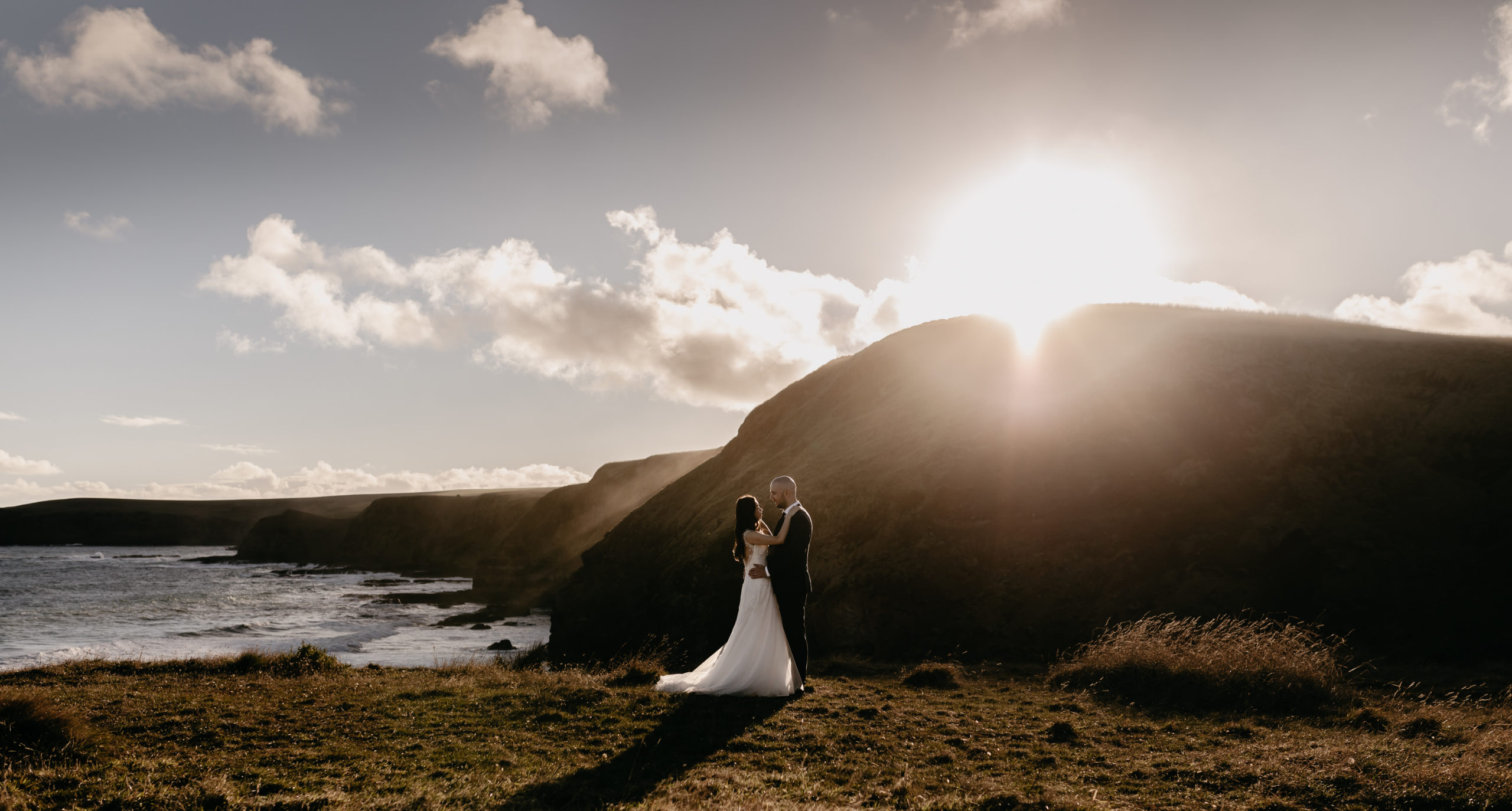 married couple on cliffs of flinders