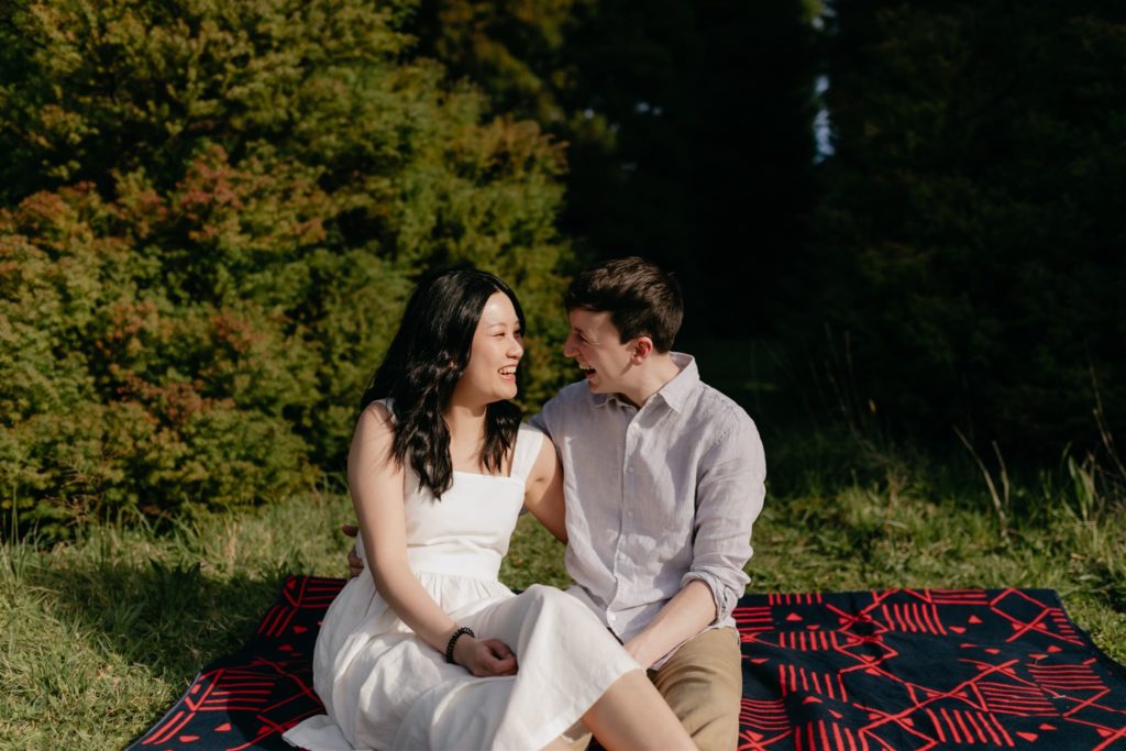 how to prepare for an engagement photography session
