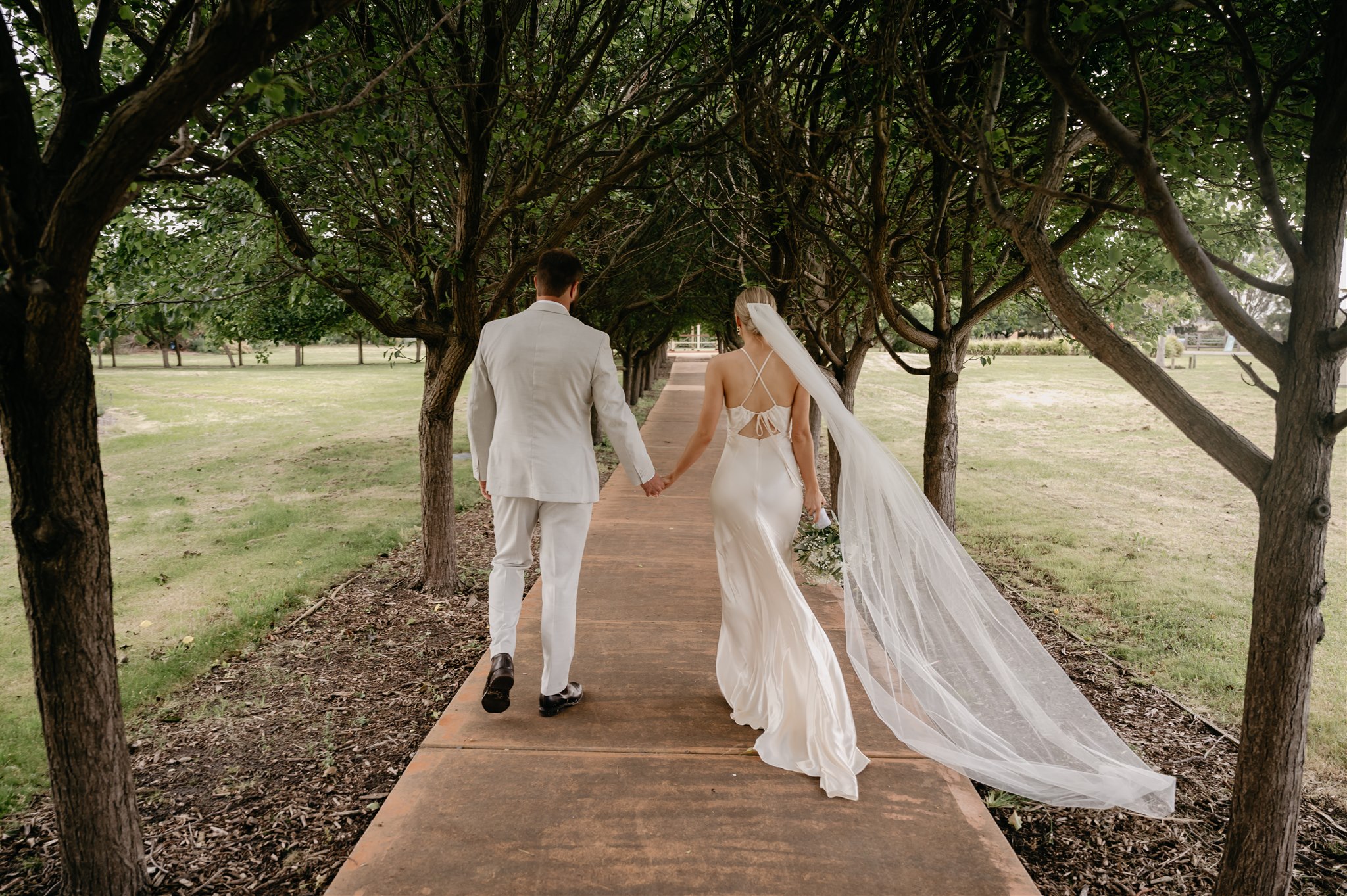 Safety Beach Wedding // Olivia + Gareth