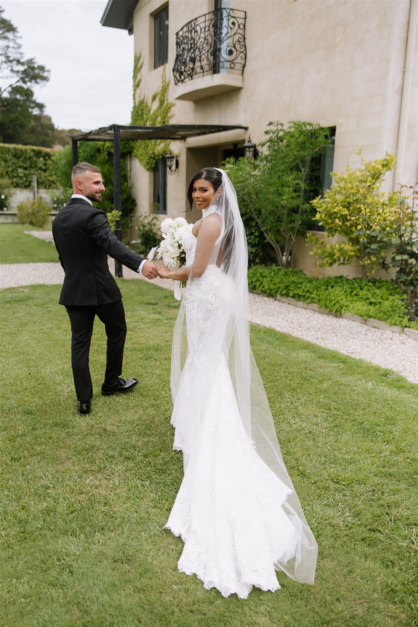 Bride and groom getting married in Italy